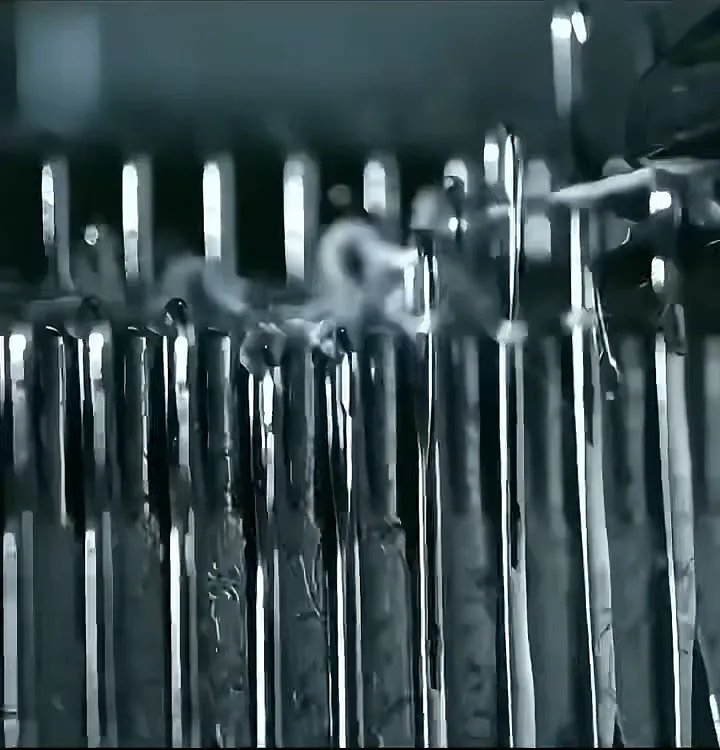 Owner-supplied factory video 5 of 12